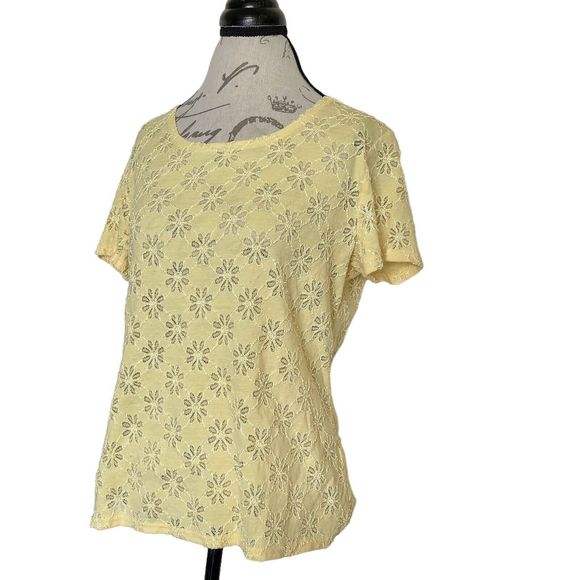 Covington Womens Blouse Size Large Floral Yellow Short Sleeve Embroidered Thread - Picture 2 of 16